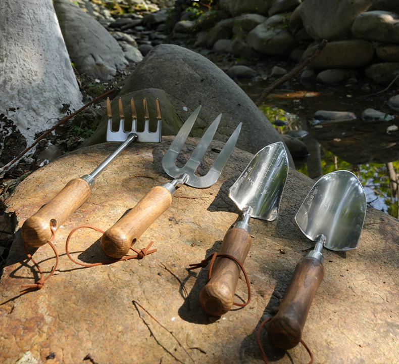 Hand Cultivator(5-Prong)